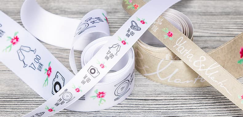 Individuelles Satinband in bester Qualität